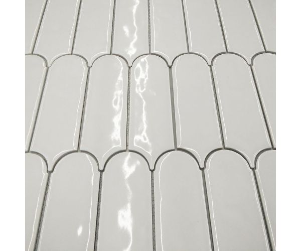 2.5X8 Elongated Fish Scale White